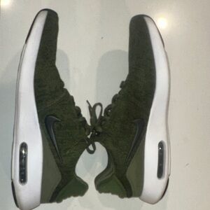 Nike Air Modern Flynit Green Sneaker